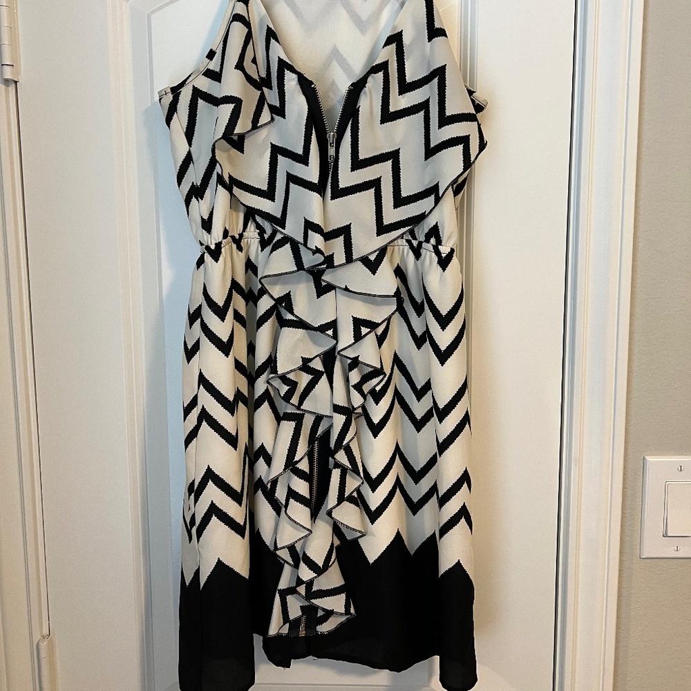 Cream and black ruffled zipper dress size M